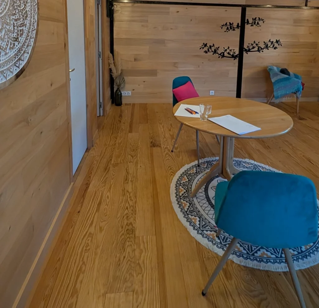 Cabinet de consultation ayurvédique à Albi (Tarn), espace calme dédié au suivi personnalisé