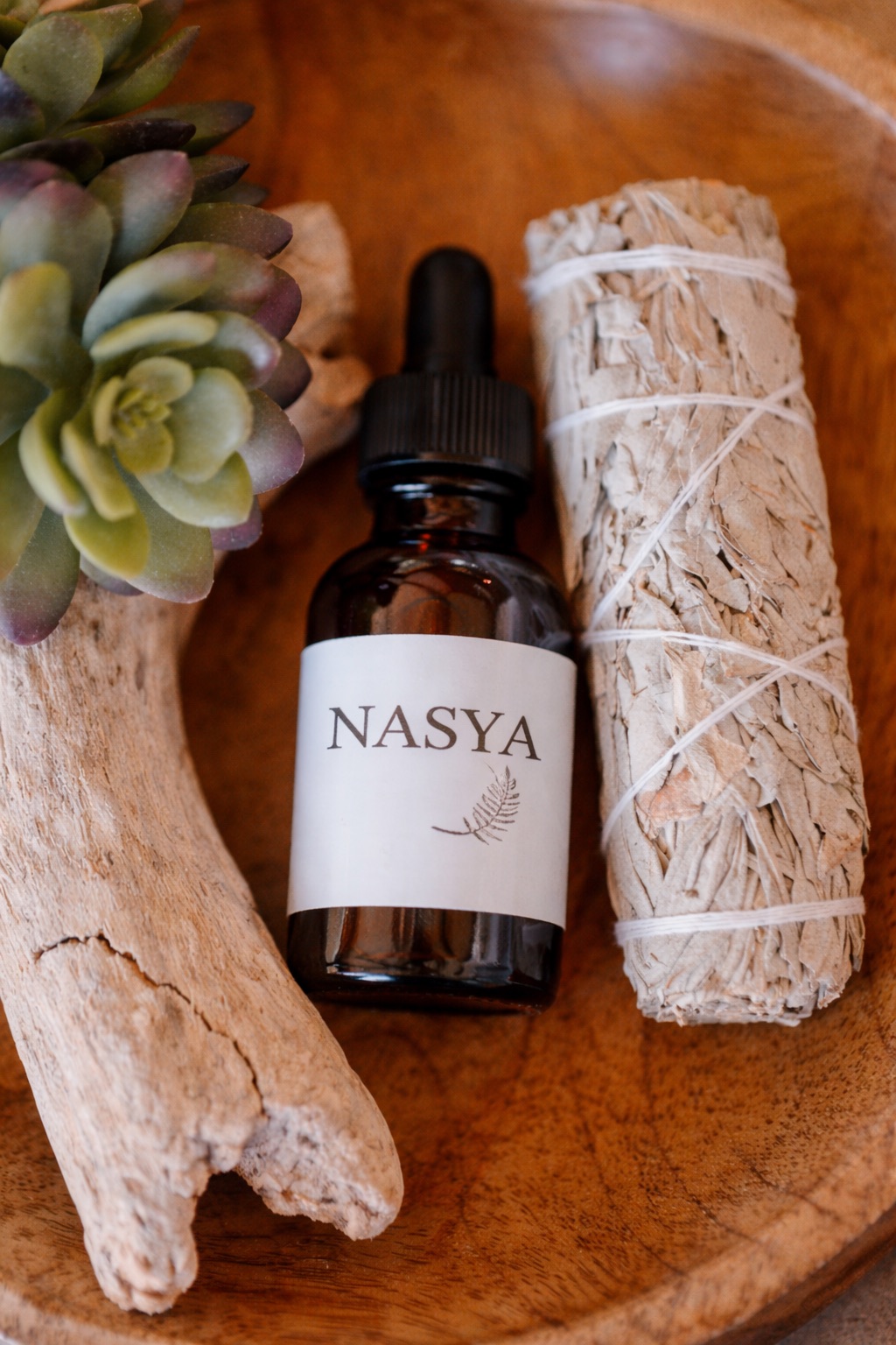 Shirobhyanga Nasya – soin ayurvédique de la sphère ORL avec huiles spécifiques